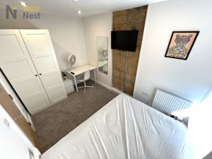 Photo 10- click for photo gallery